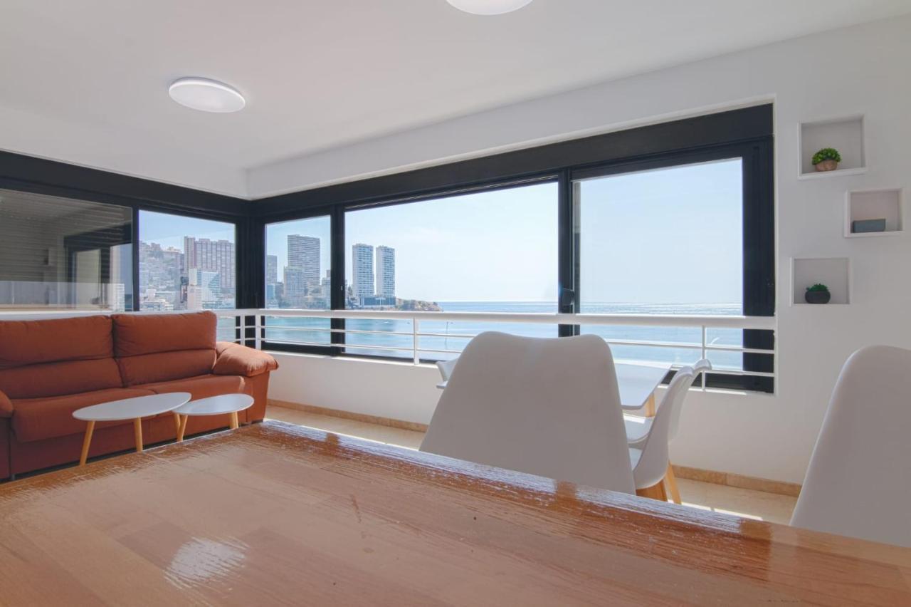 Luminoso Apartamento En Primera Linea De Playa Benidorm Eksteriør bilde